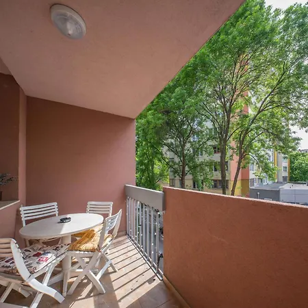 Apartman Cozy 2bd With Sunny Balcony By Flаt Mаnаger *